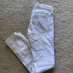 Old Navy White Rockstar Jeans: Size 6R